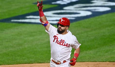 Phillies head into matchup against the Reds on losing streak